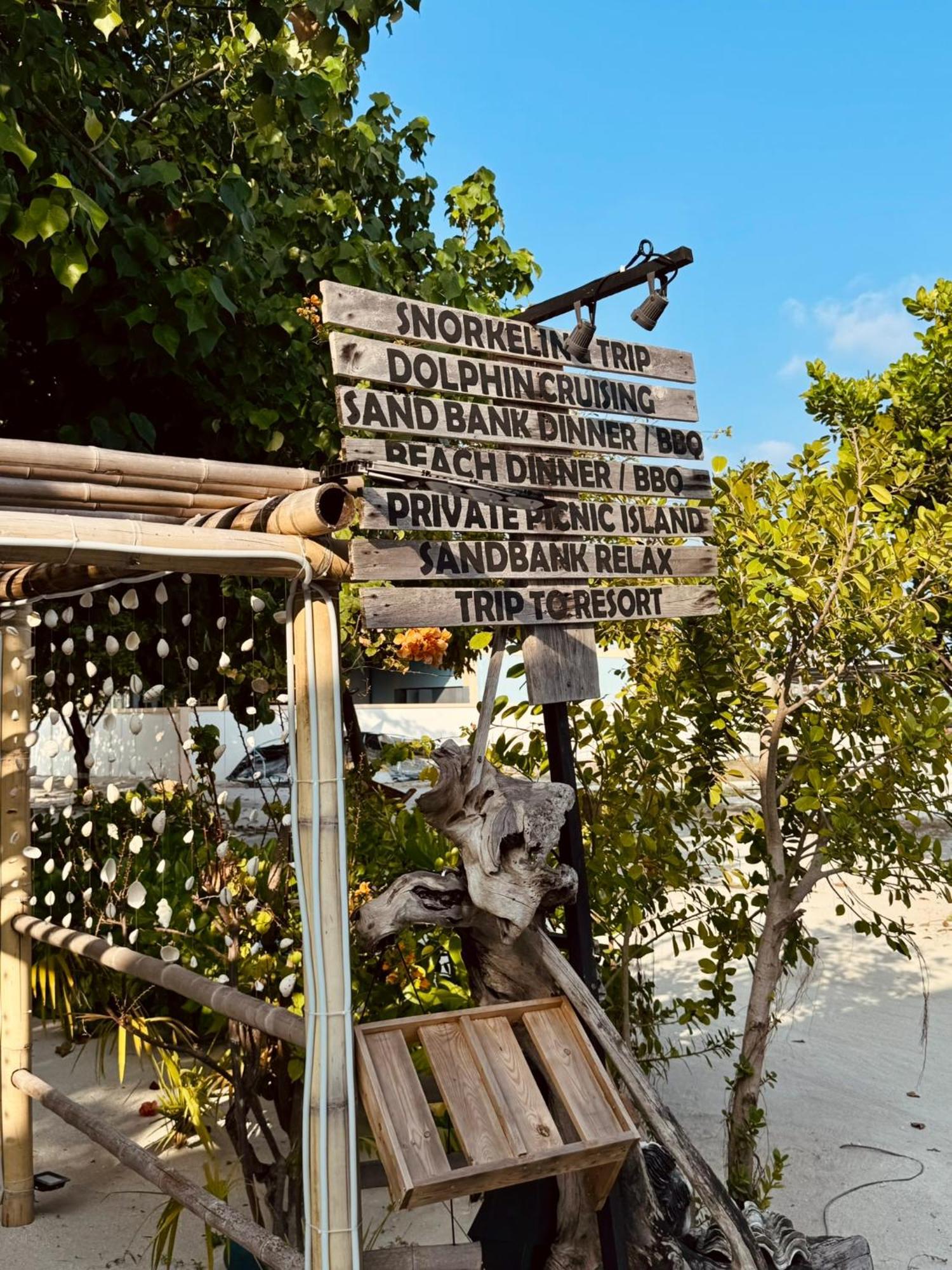 Ameera Maldives Dhiffushi Exterior foto