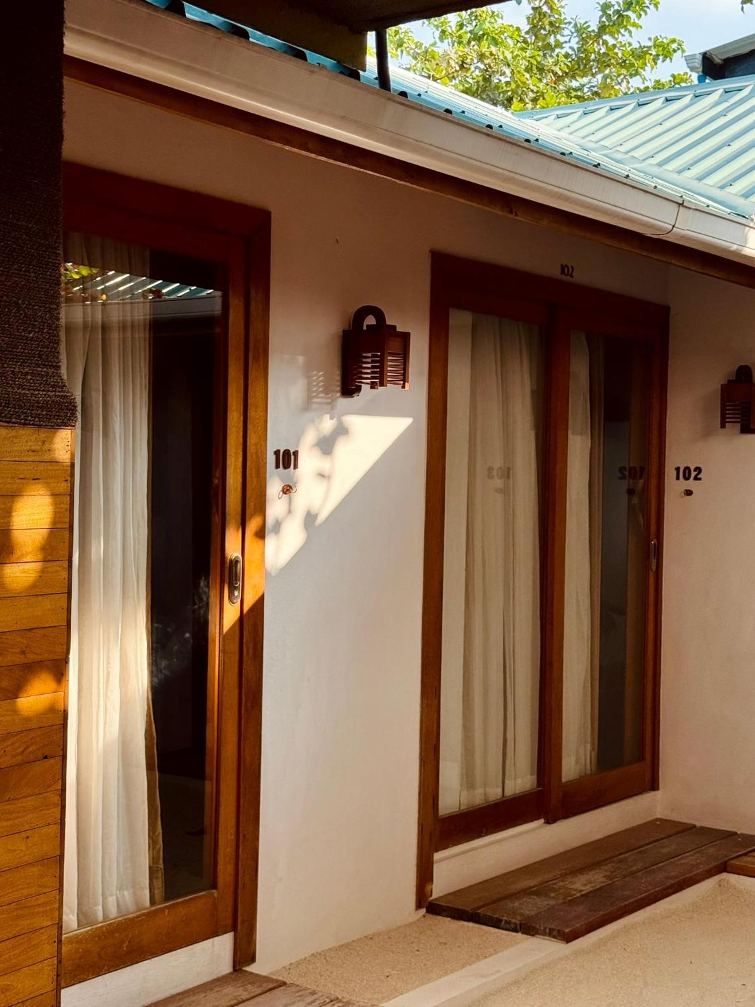 Ameera Maldives Dhiffushi Exterior foto