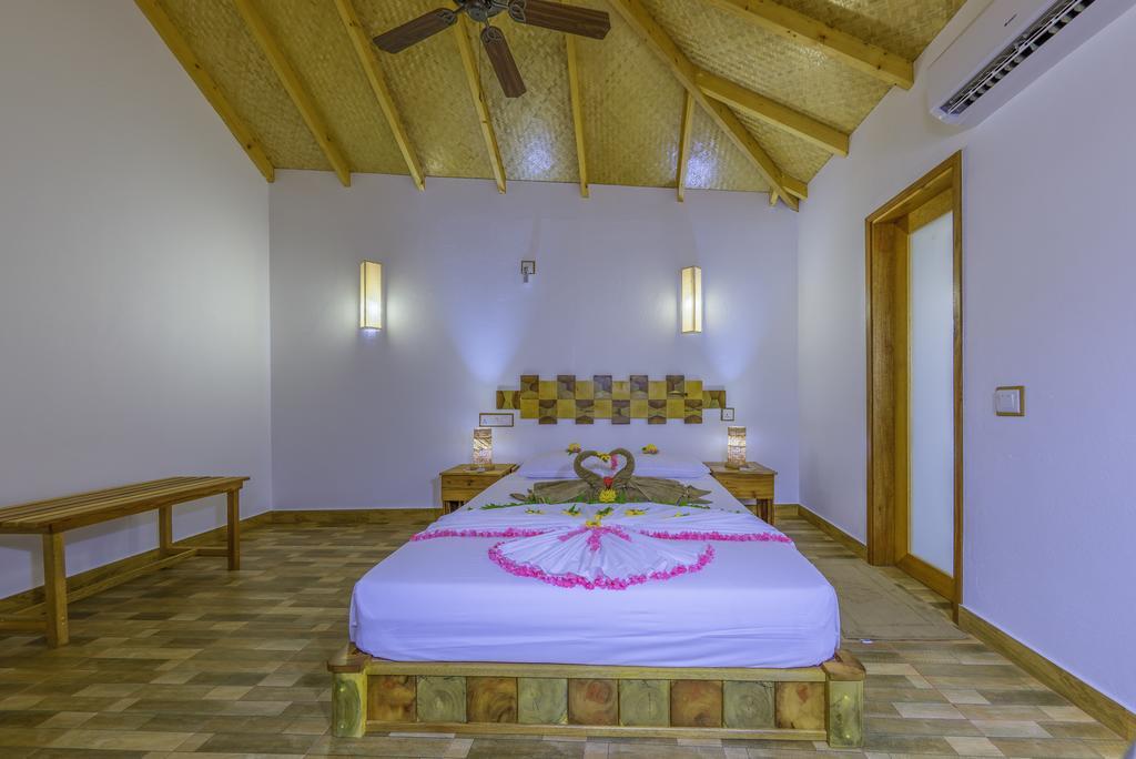 Ameera Maldives Dhiffushi Exterior foto